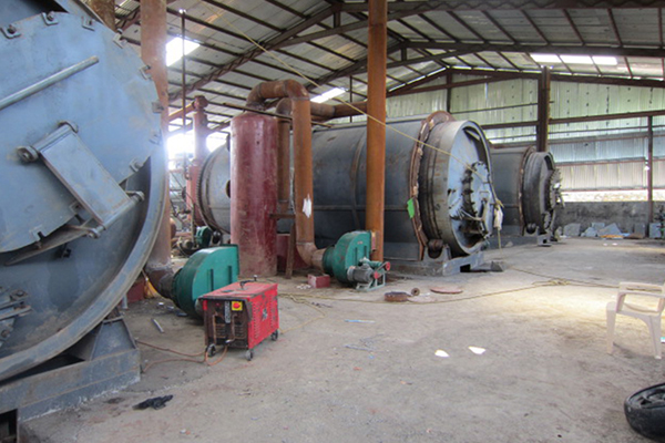 塔里木专业废塑料炼油设备制造商